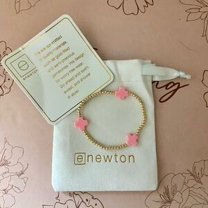 SOLD🚫Pink and Gold Beaded cross Bracelet